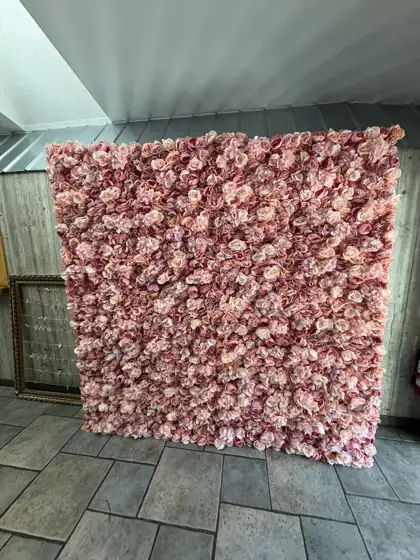 Mur de fleurs rose — Evenox
