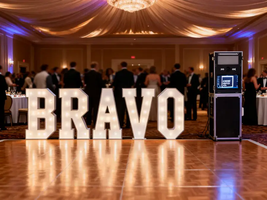 Gala corporatif avec lettres lumineuses BRAVO