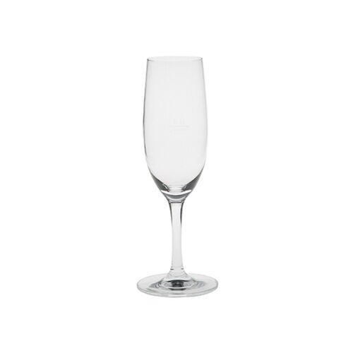 Flute a champagne en verre transparent, calice etroit et allonge sur pied, sur fond blanc