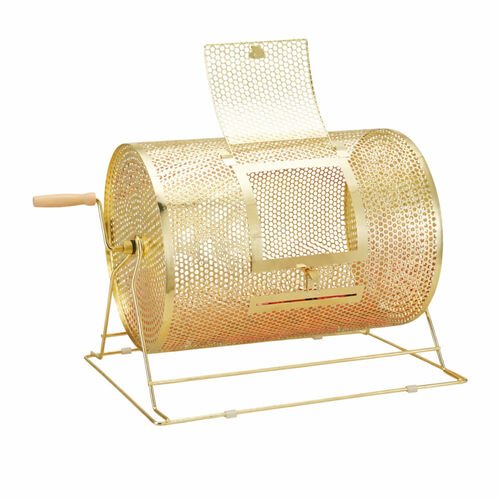 Roue de bingo en cage metallique doree perforee, manivelle de bois sur le cote, porte a glissiere et support a pieds